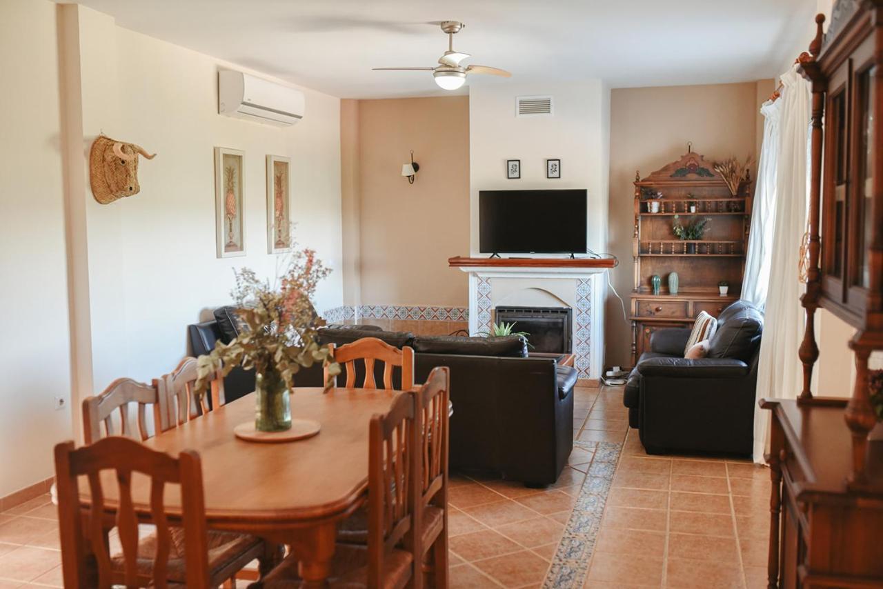 Brisas Del Palmeral Cerro Muriano Exteriör bild